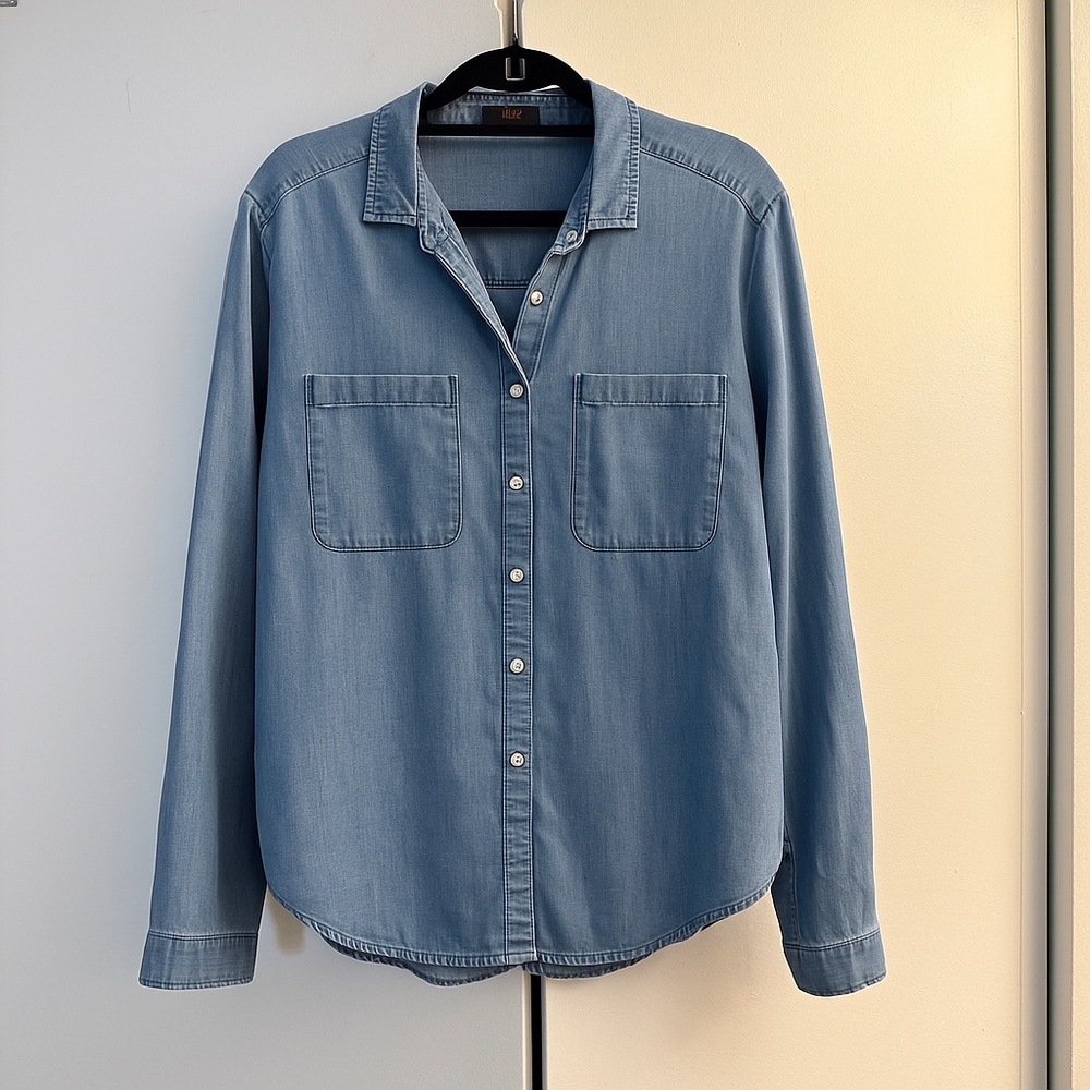 Quince Chambray Tencel Button Down Shirt size XL - Excellent Condition